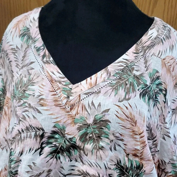 J Jill love linen NWT ruffle cuff vneck tunic floral palms top pink green - Picture 2 of 6